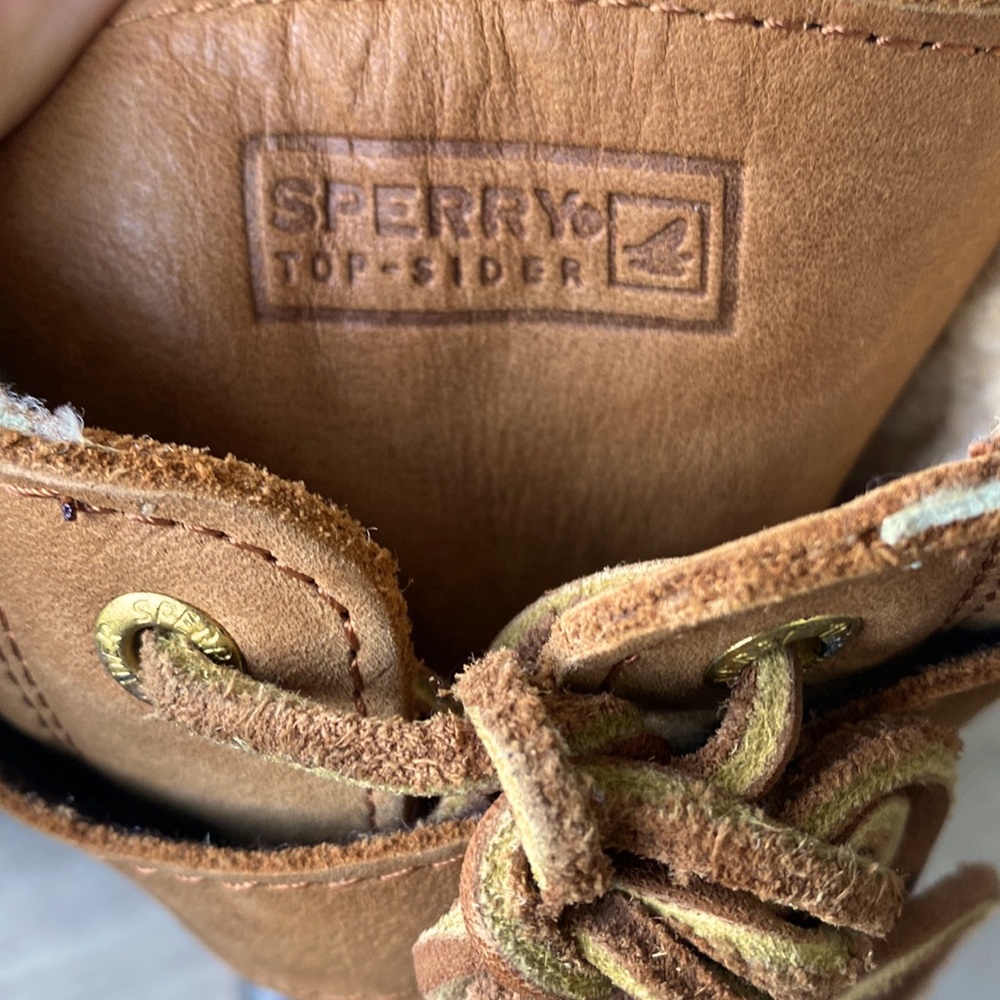 Sperry Topsider Shearling Boots - Picture 7 of 7